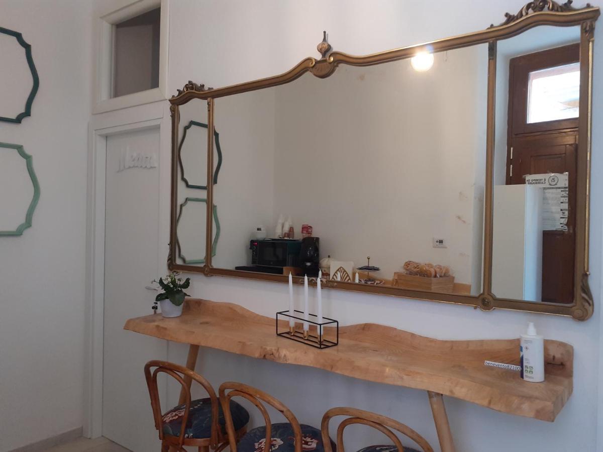 Arco Del Sacramento Casa Vacanze 베네벤토 외부 사진