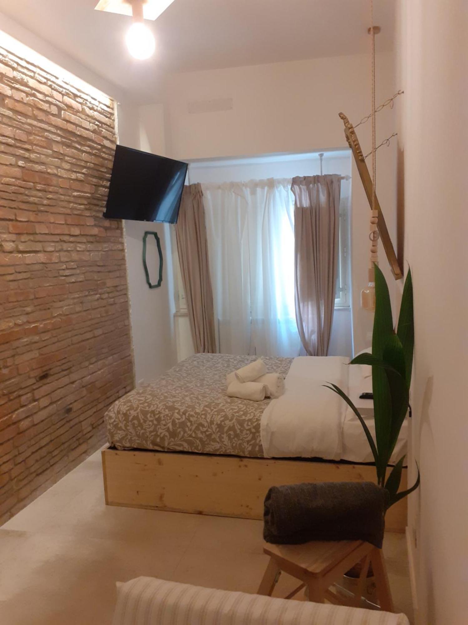 Arco Del Sacramento Casa Vacanze 베네벤토 객실 사진